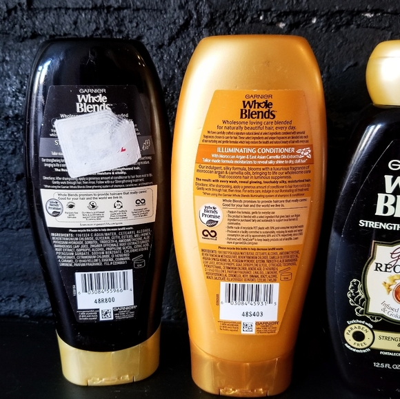 Garnier Whole Blends Shampoo/Conditioner - Picture 4 of 4